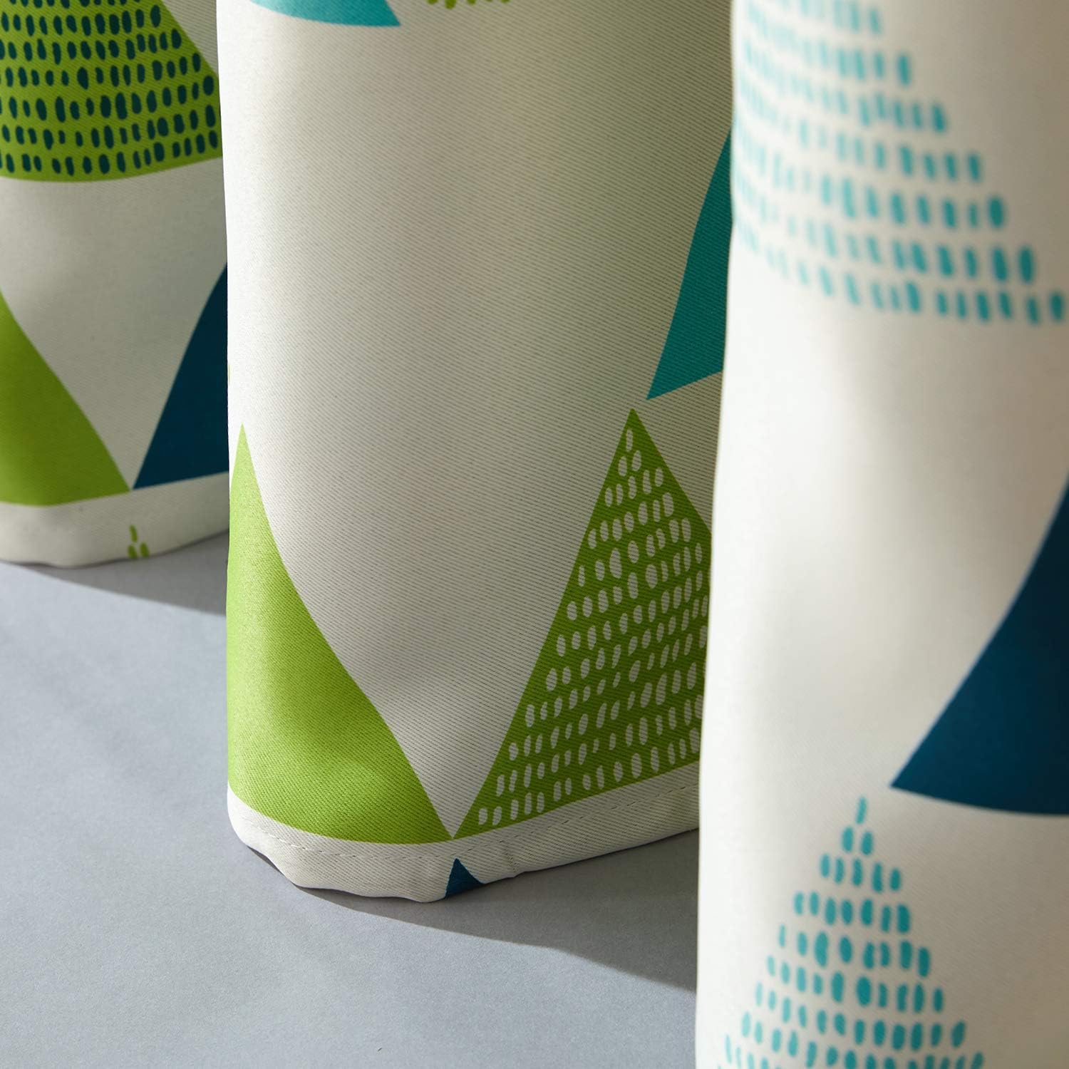 Bxh Fyoiui Verdunkelungsvorhang Kinderzimmer 140x160cm Gelbe Geometrische Textur Gardinen Mit Osen Schlafzimmer Vorhange Blickdicht Osenvorhang Dekoartikel Fur Baby Kleinkinderzimmer Vorhange