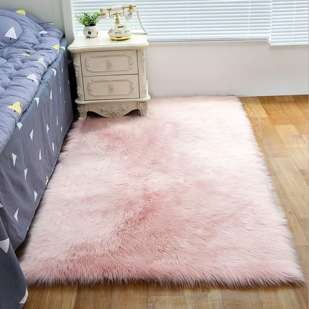AUFELL Pink Fluffy Rug Soft Faux Fur Bedroom Carpet for Girls Room,Small Area Rug for Sofa,Living Room,Nursery,Washable Shag Rug,Cute Home Deco(27.5 x 53.1 inch)