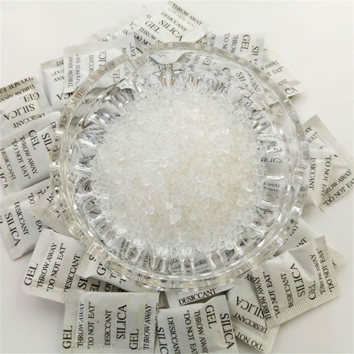 Weriirew 200 Packets Silica Gel Desiccant Bags, Silica Gel Sachets Moisture Absorber Food Grade Dehumidifier - Image 3