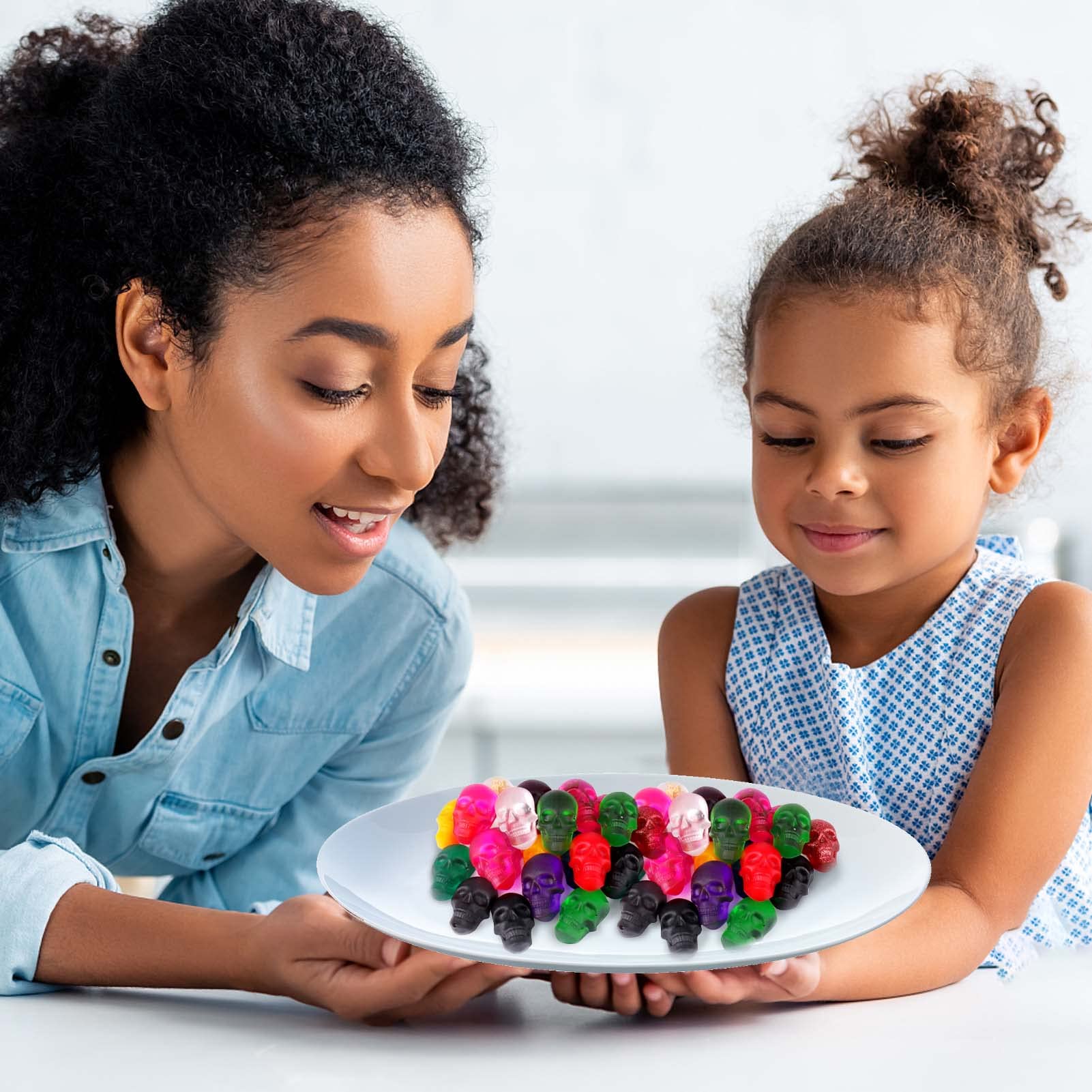 BUSOHA Gummy Skull Candy Molds Silicone, 2 Pack 40 Cavity Non-Stick Skull Silicone Molds with 1 Droppers for Chocolate, Candy, Jelly, Ice Cube, Dog Treats