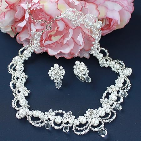 Amazon 手作りキット シャンデリアフラワーのネックレス イヤリング アイボリーパール ラシクビーズ Laciqbeads ビーズ アクセサリーキット 通販