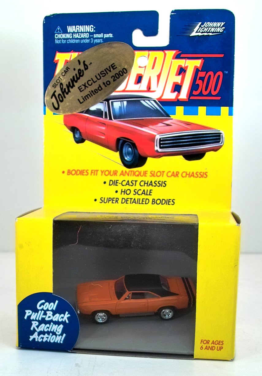 Buy Johnny Lightning Thunder Jet 500 HO Scale Pull Back Action 1968 Dodge Charger Online
