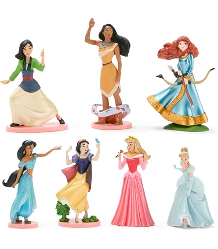 Amazon.com: Disney Store Girl's Animators' Collection Mega
