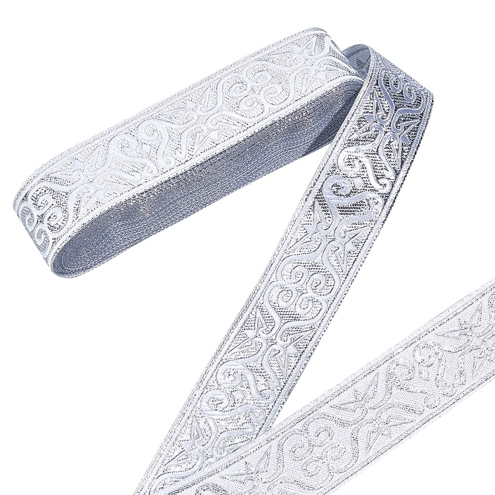 NBEADS 7.7 Yards Silver Jacquard Ribbon Trim, 3.3cm Wide Boho Woven Trim Ethnic Floral Ribbon Embroidery Polyester Flat Ribbon for DIY Craft Clothing Accessories Decorations