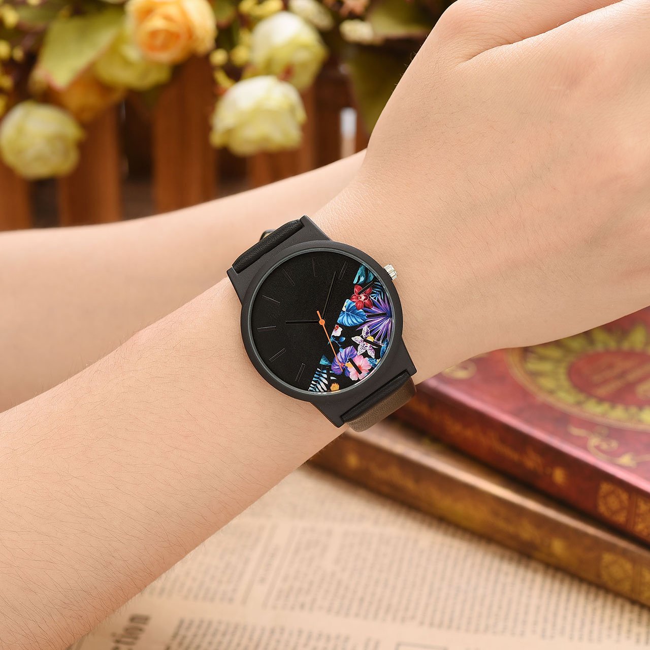 JSDDE Uhren,Vintage Klassische Blumen Armbanduhr Basel-Stil Damen Uhr PU Lederband Analog Quarzuhr,Schwarz