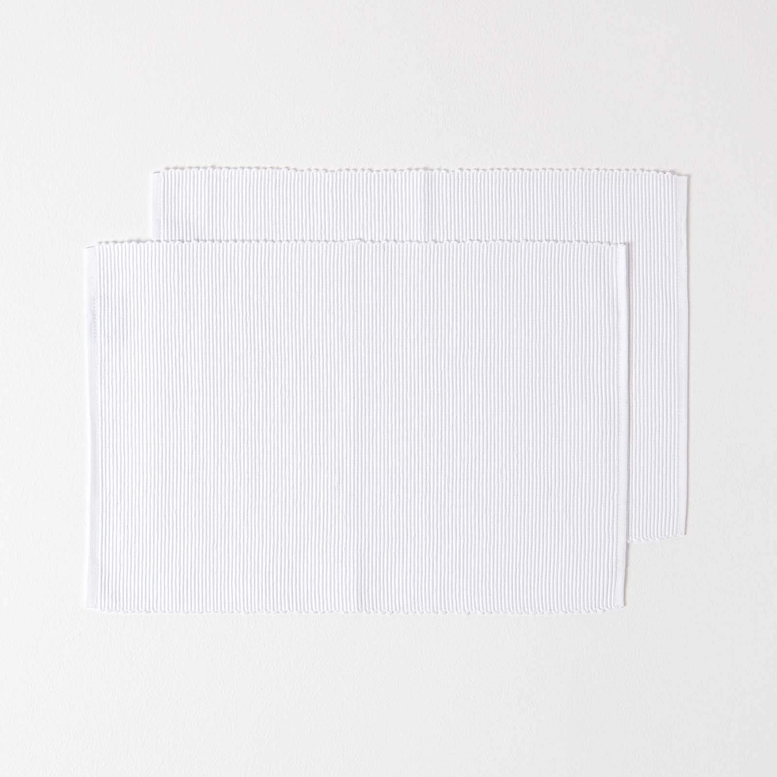 HOMESCAPES Premium Place Mats For Table, Set of 2, Non-Slip White Table Mats, 100% Cotton, Washable Ribbed Placemats for Kitchen & Dining - 50cm x 33cm