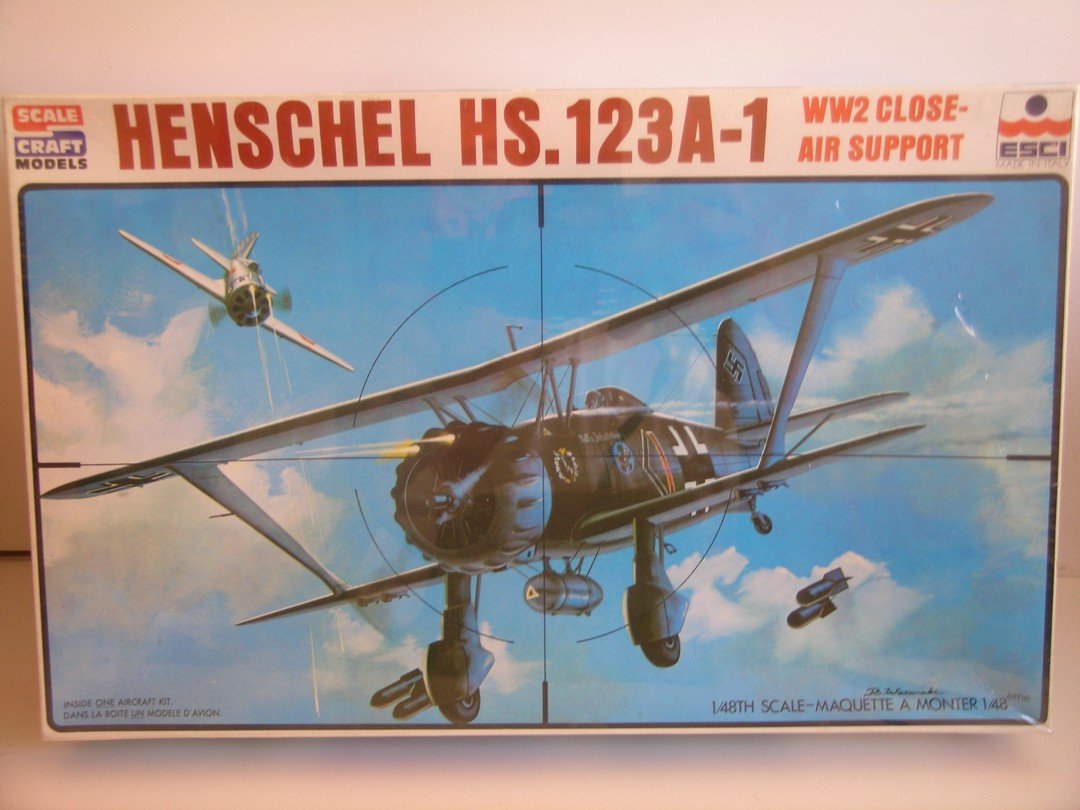 Scale Craft/Esci Models---German WW II Henschel HS.123A-1---Plastic Model Kit