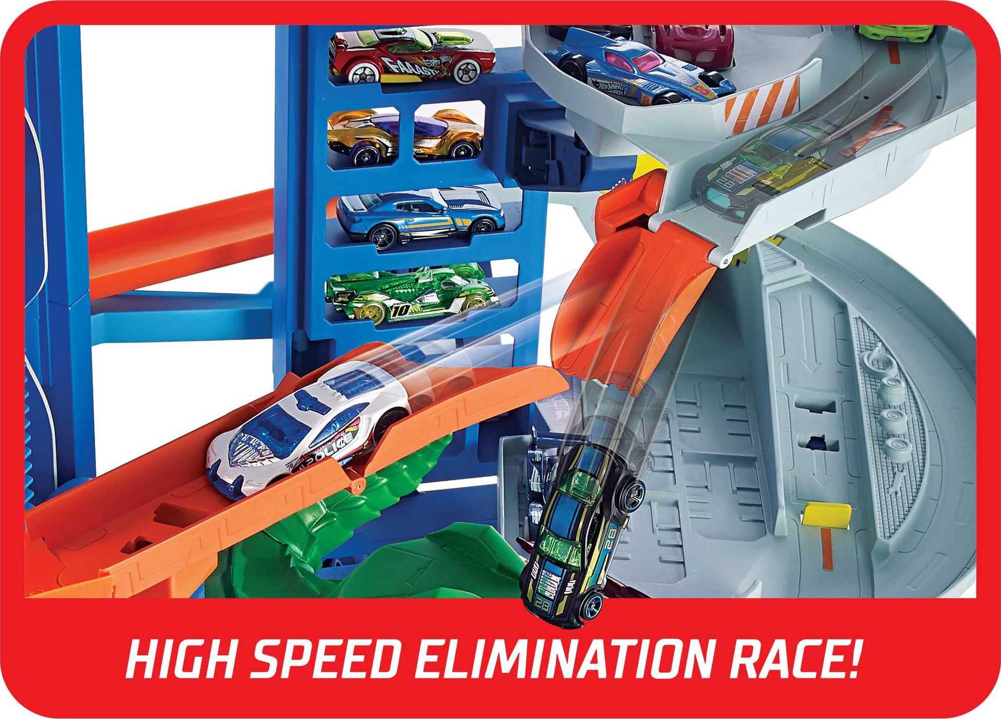 Hot Wheels Ultimate Garage Track Set with 2 Toy Cars, Hot Wheels City Playset with MultiLevel