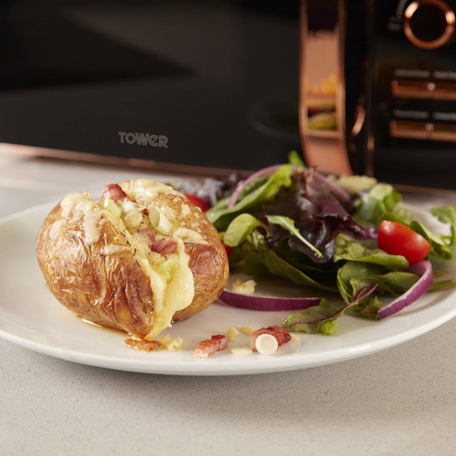 Tower Digital Microwave with 60-Minute Timer and 8 Autocook Settings, 20L, 800W Black and Rose Gold, T24021 - Image 5