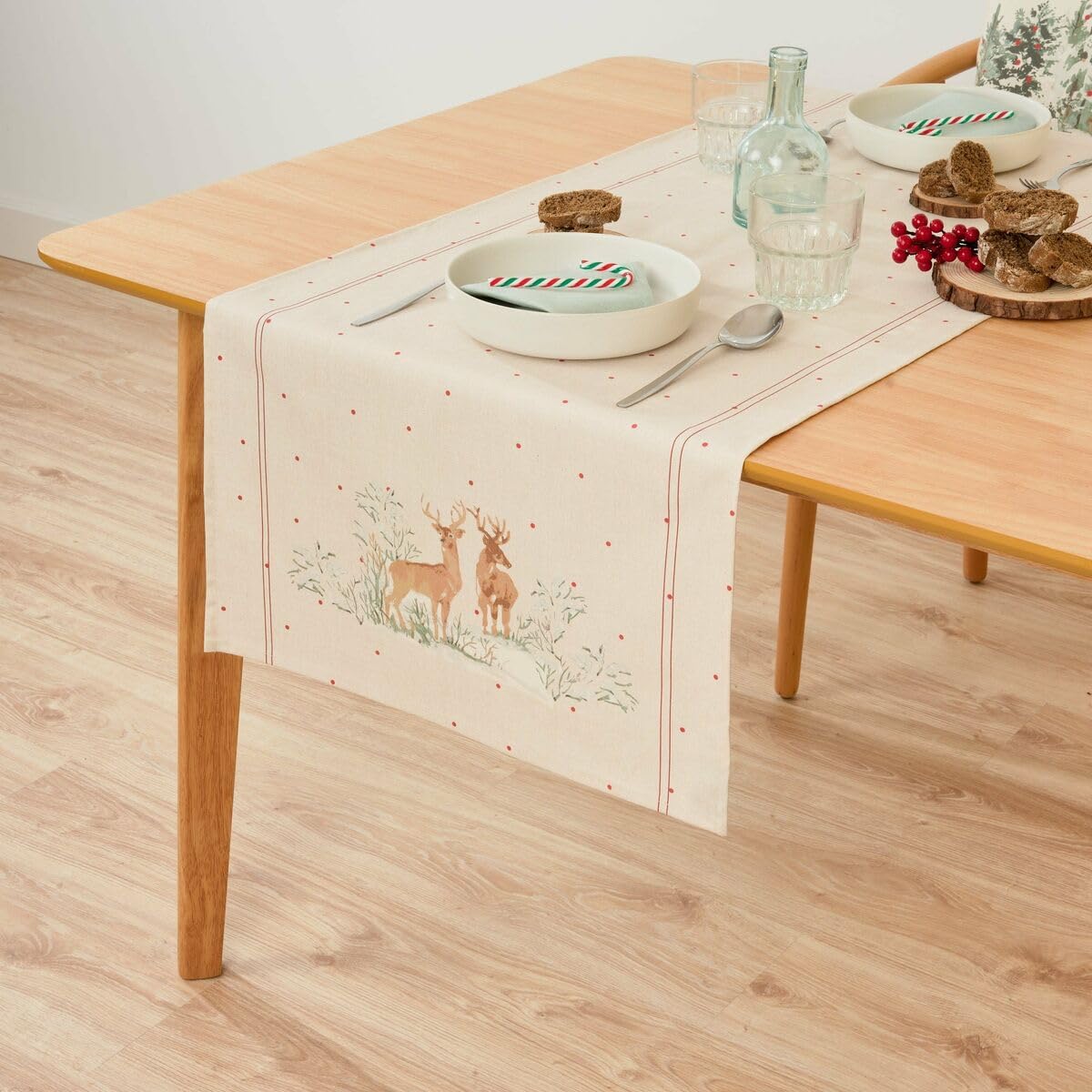 Muaré Deer Table Runner 45 x 140 cm