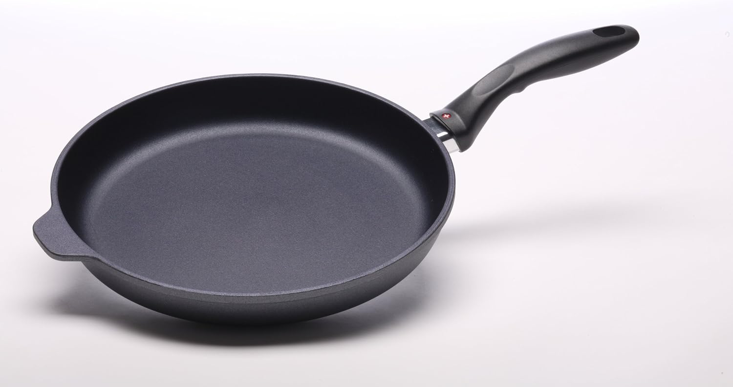 SWISS DIAMOND XD6428i Die-Cast Aluminium Frying Pan / Black Diamond Crystals 28 cm Pressure / Black Diamond Crystals 18 cm - Image 3