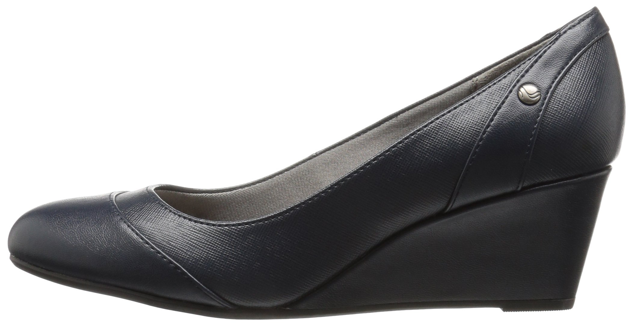 LifeStride Women's Dreams Pump - Image 6