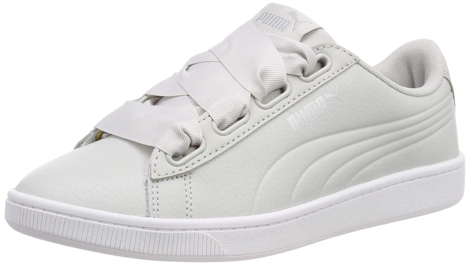 pink puma trainers with ribbon