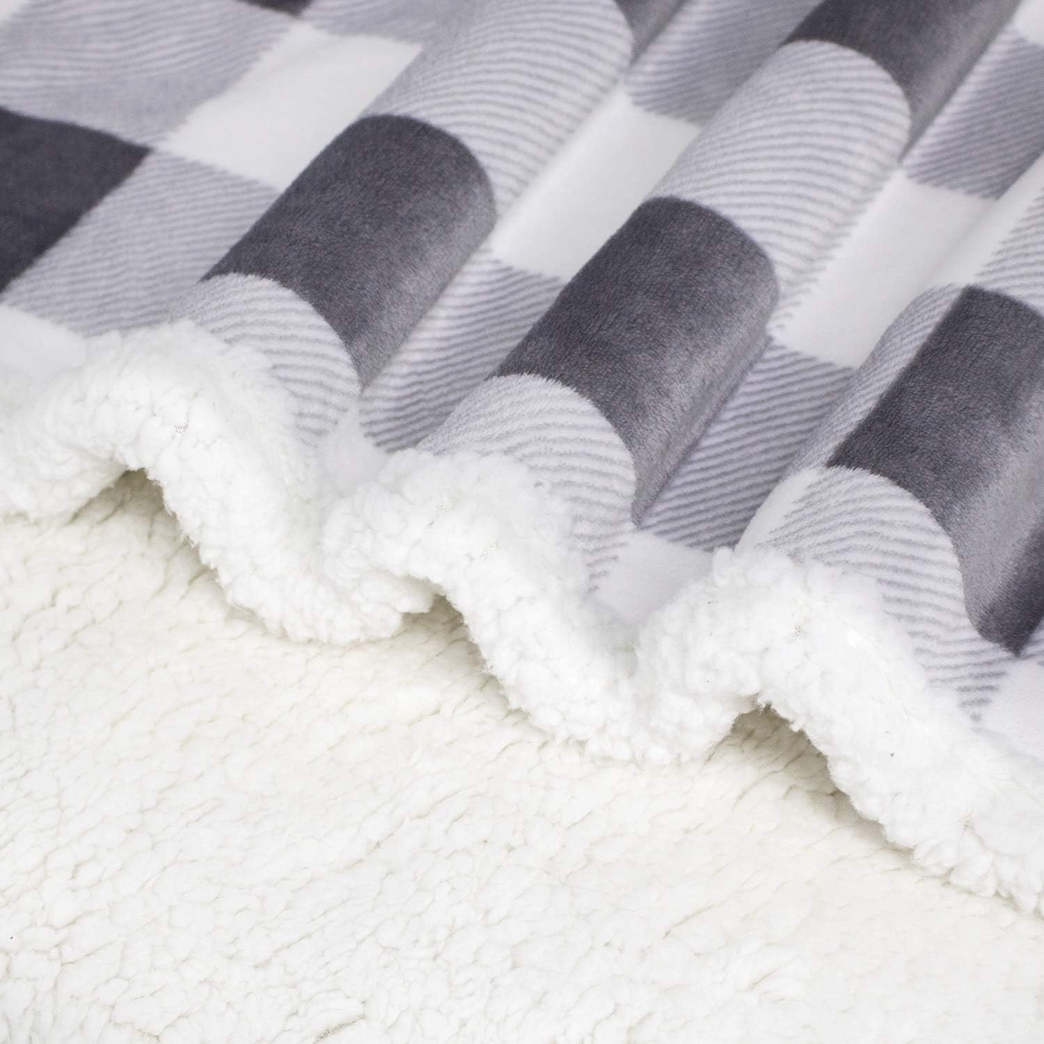 Touchat Sherpa Plaid Throw Blanket, Fuzzy Fluffy Soft Cozy Blanket, Twin Size Plush Fleece Flannel Plush Microfiber Blanket for Couch Bed Sofa (60" X 70", Plaid Grey): Home & Kitchen