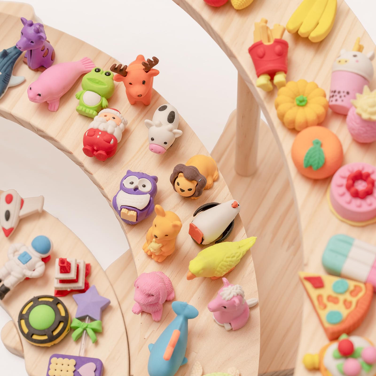 100 Pcs Kids Animal Erasers Bulk Desktop Pets, Random 3D Puzzle Erasers Classroom Rewards, Mini Pencil Erasers Kids Party Favors,Game Rewards Back to School Supplies Treasure Box Toys Gifts