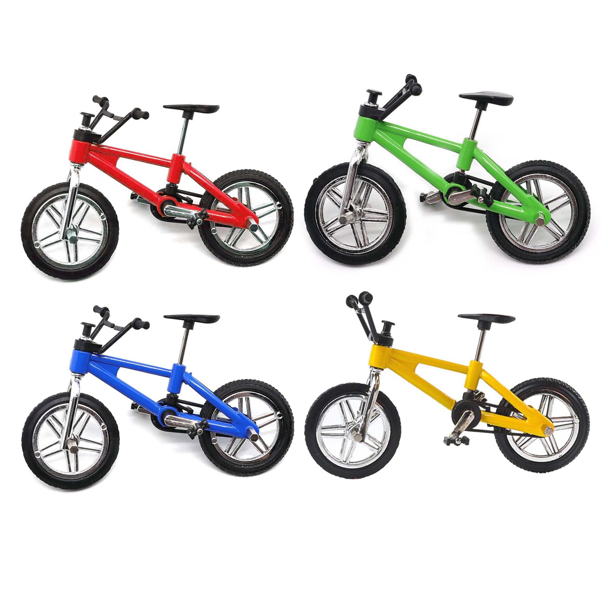 KEEDA Pack of 2 Mini Bike Bicycles Decoration Accessories Model Toy for 1/10 RC Crawler Car SCX10 TRX4 CC01 D90 D110 (Pack of 4)