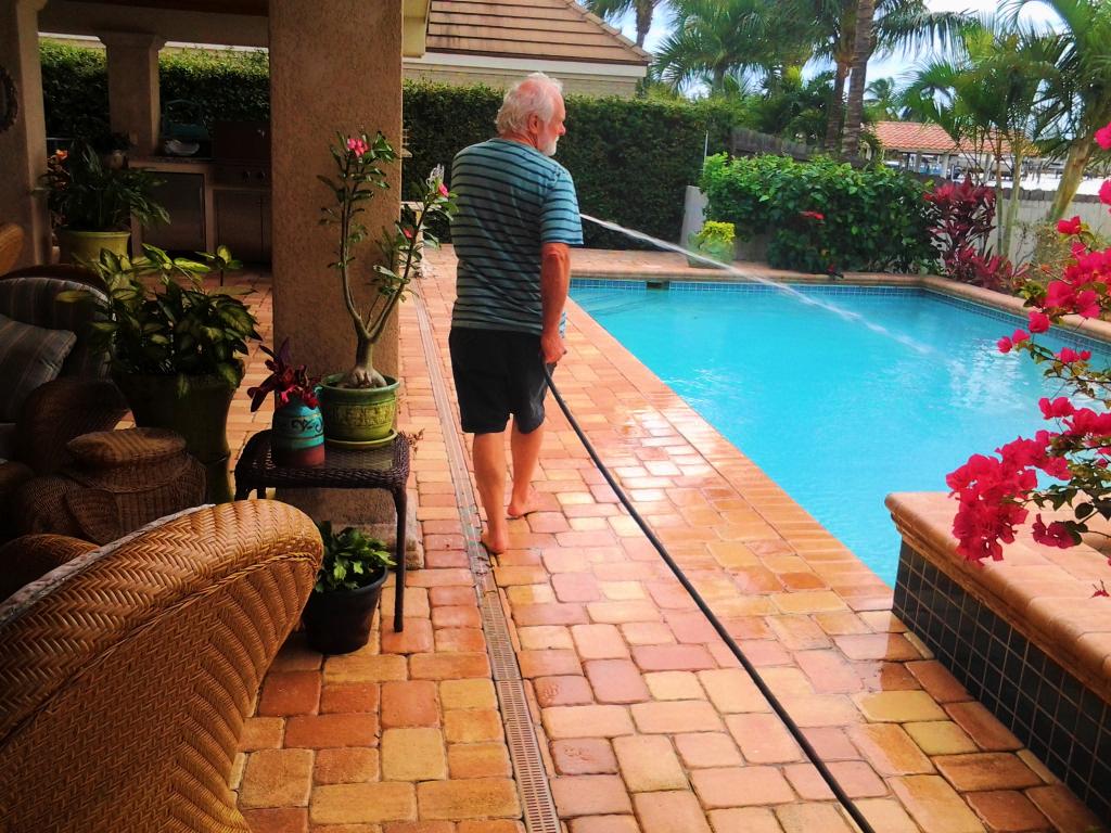 Amazon.com : The Rumford Gardener Tuff-Guard Expanding Hose, 50-Feet