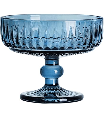 Amazon.com: Berry Bowl - 3 Footed - Klondyke Pattern - American