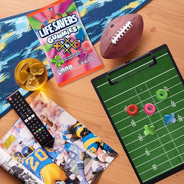 LIFE SAVERS GUMMIES X’S & O’S GUMMY CANDY GAME NIGHT FAMILY GAME SNACK, 7 OZ BAG
