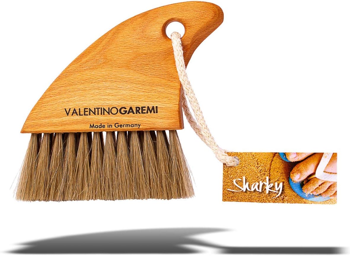 Amazon Com Valentino Garemi Sand Beach Cleaning Brush Body Skin Feet Sand Remove Eliminate Easy Beach Bag Clip Genuine Soft Horse Hair Shark Fin Design Made In Germany Kitchen Dining