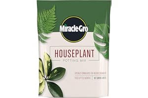 Miracle-Gro Houseplant Potting Mix: Fertilized, Perlite Soil for Indoor Gardening, Designed to Be Less Prone to Gnats, 4 qt.