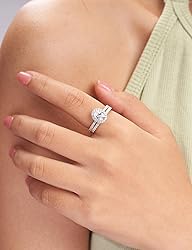Oivley 1.5CT Oval Halo Engagement Rings for