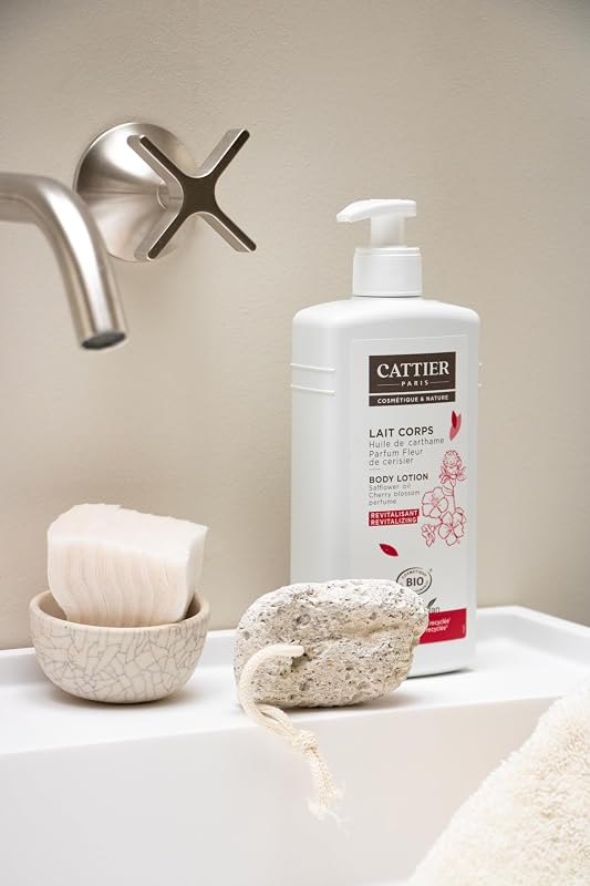 PARIS Revitalisierende Körperlotion - Kirschblütenduft - zertifizierte Naturkosmetik - 500 ml