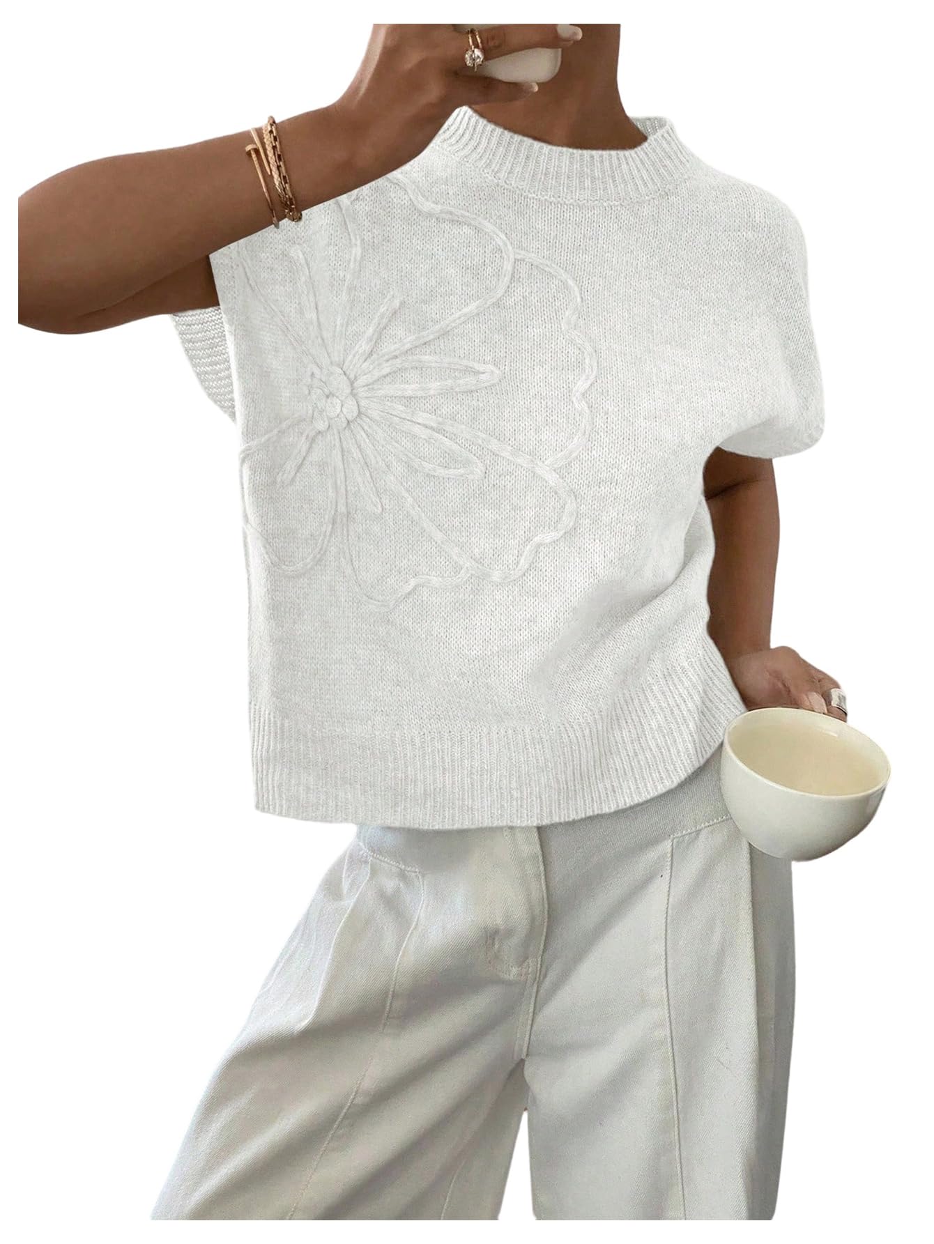 Photo 1 of WDIRARA Women's Flower Sweater Crew Neck Short Sleeve Loose Fit Floral Knit Pullover Tops White Large