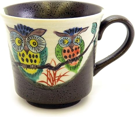 Amazon Co Jp 九谷焼 マグカップ ふくろう 陶器 食器 日本製 ブランド ホーム キッチン