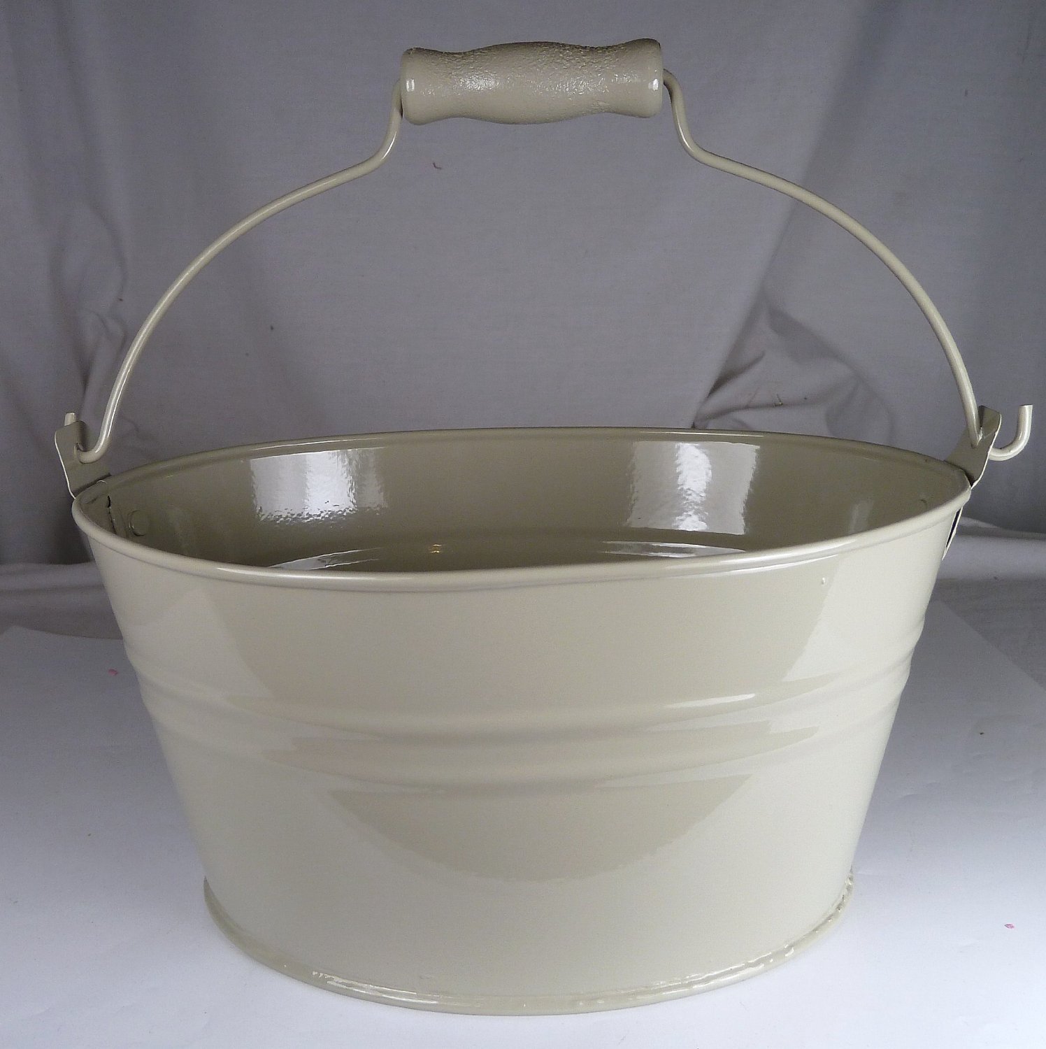 French Grey Painted Oval Metal Bucket Amazon.co.uk Kitchen & Home