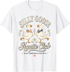 Cute Retro Silly Goose Auntie Club Funny Cool Aunt Auntie T-Shirt