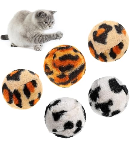 Amazon.com : Trixie 4 Toy Balls with Leopard Print, 4 Centimetre : Pet  Supplies