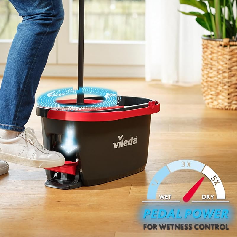 Vileda turbo - conjunto esfregona com haste telescópica, balde espremedor rotativo e recarga microfibra, inclui 1 recarga adicional, cor preta e vermelha, formato caixa