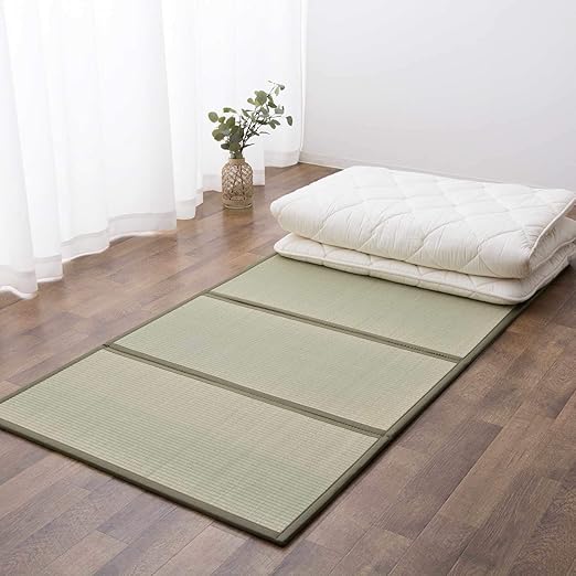 Amazon Com Emoor Japanese Futon Mattress Classe And Foldable Tatami Mat Igusa Mattress Set Full Size 55x79in Kitchen Dining