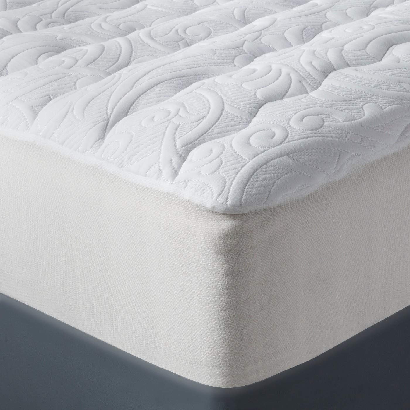 Amazon Com Fieldcrest Luxury Plush Mattress Pad 22 Mattress Depth