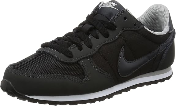 wmns nike genicco