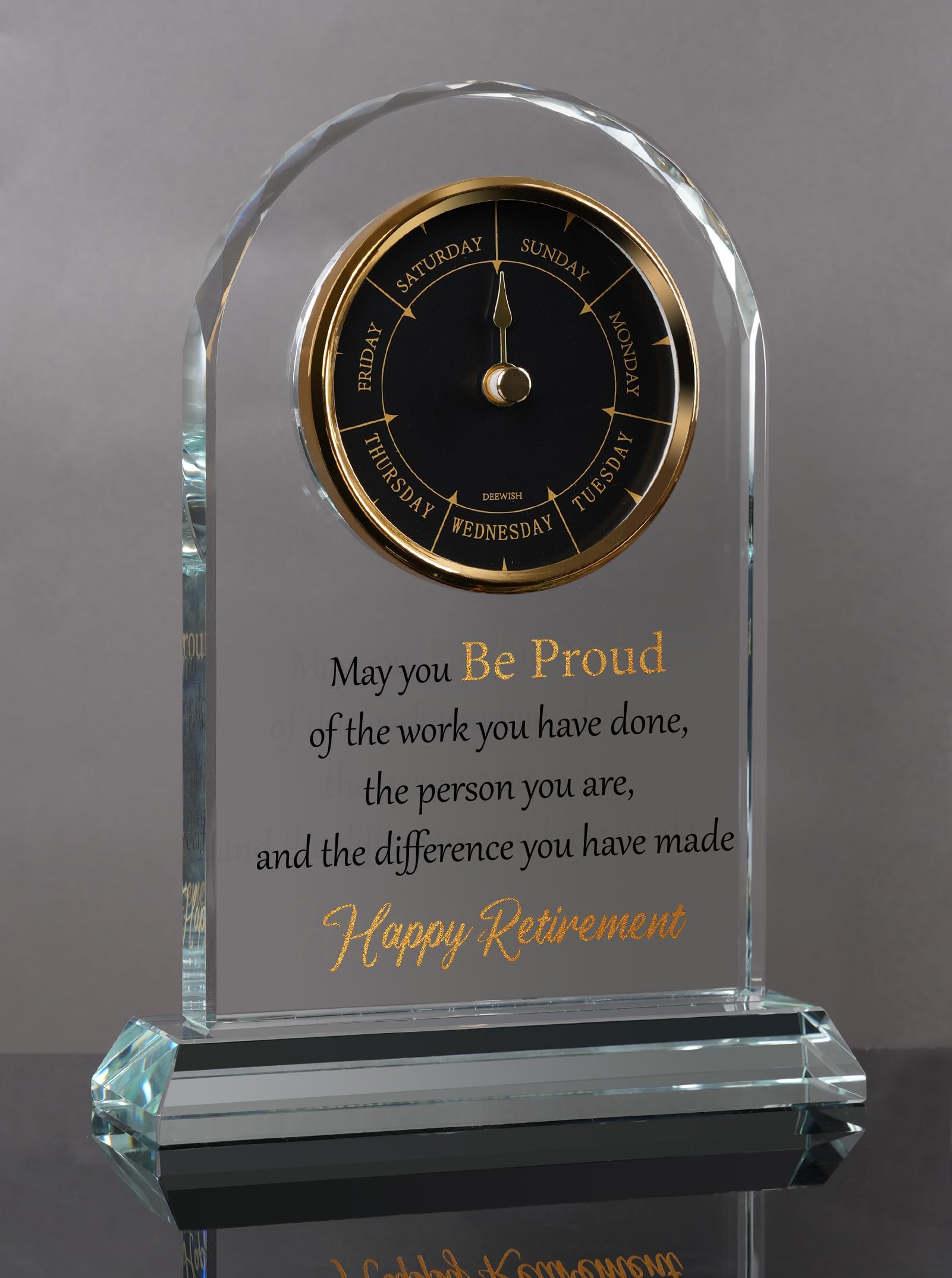 DEEWISH Retirement Gift for Women Men, Days of the Week Desk Clock, Happy Retirement Plaque Gifts for Coworkers Boss, Going Away Gift for Retired Friends, Farewell Presents for Teacher Doctor Nurses