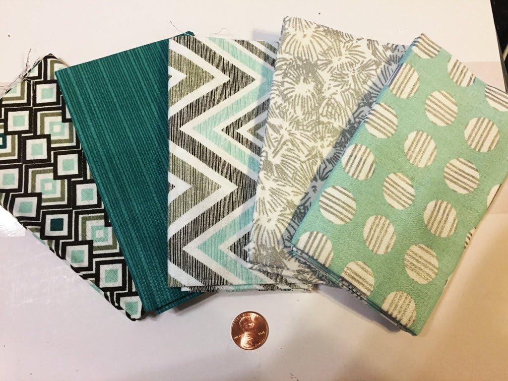 Fabric Pallette Geometric, Floral, Metallic ,5 Piece Fat Quarter Bundle