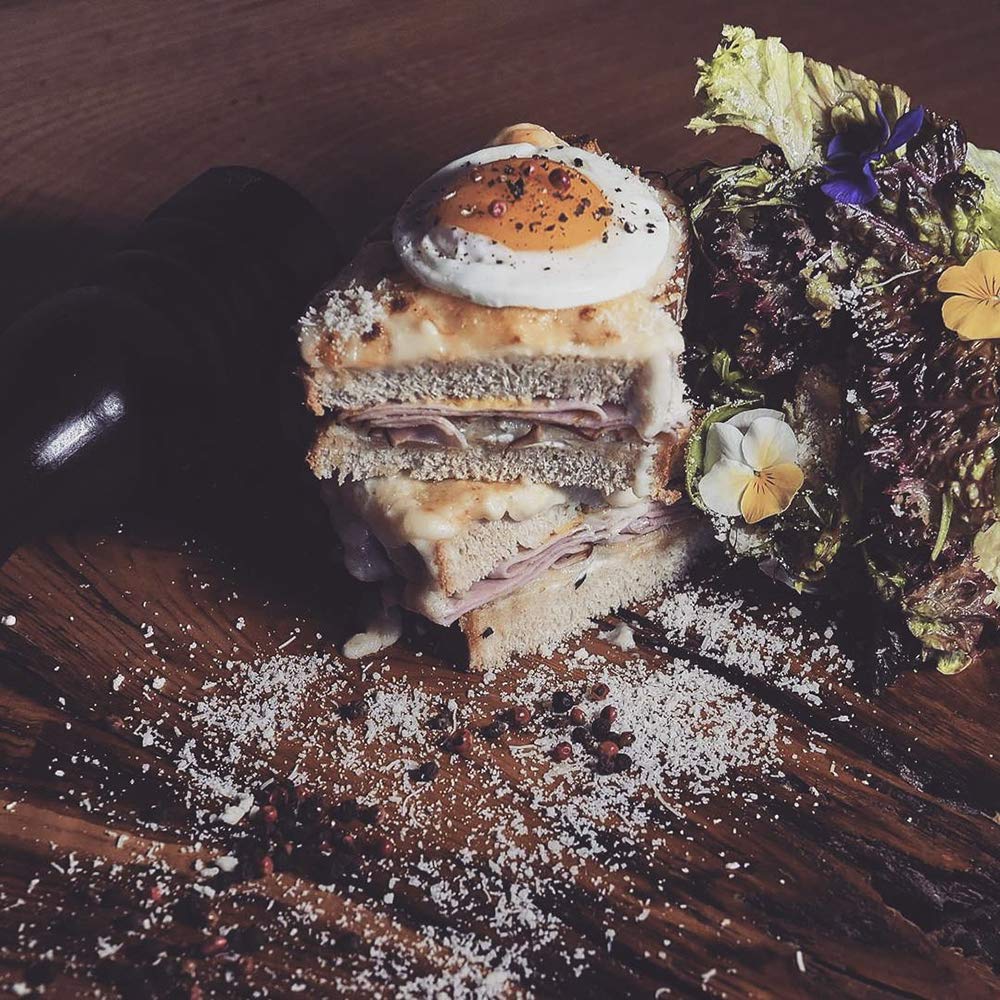 Egg Poacher, Egg Cooker Silicone Egg Poaching Cups NonStick Boiled Egg Maker For Microwave or Stovetop Egg Cooking, BPA Free