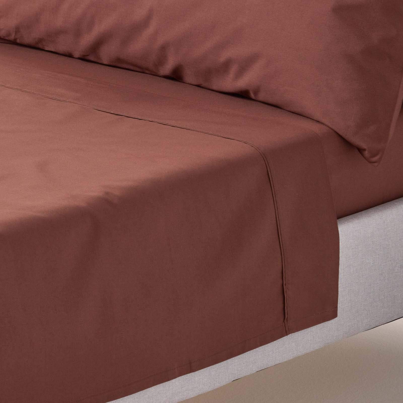 HOMESCAPES Chocolate Brown Pure Egyptian Cotton Flat Sheet Double 200 TC 400 Thread Count Equivalent Bed Sheet