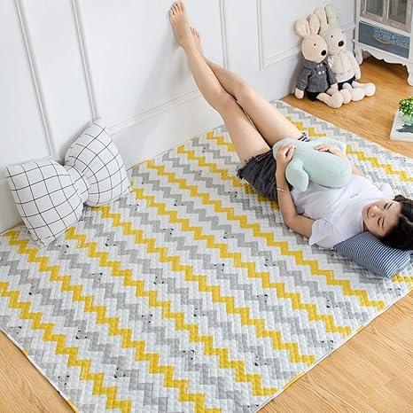 Amazon キルトラグ カラー おしゃれ コットン 綿 100 プレイマット ベビークロールマット 子供 ベビー 柔らかい 床保護マット 洗濯可能 90 210 夏用 床暖房 冷房対応 ラグマット ホットカーペットカバー対応 カーペット キルティングラグ ラグ カーペット オンライン通販