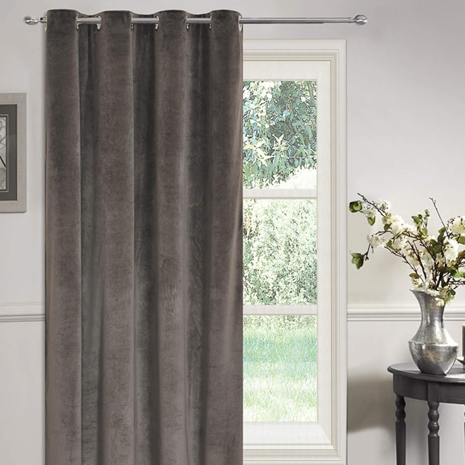 Sienna Plush Matt Velvet Fully Lined Eyelet Ring Top Single Door