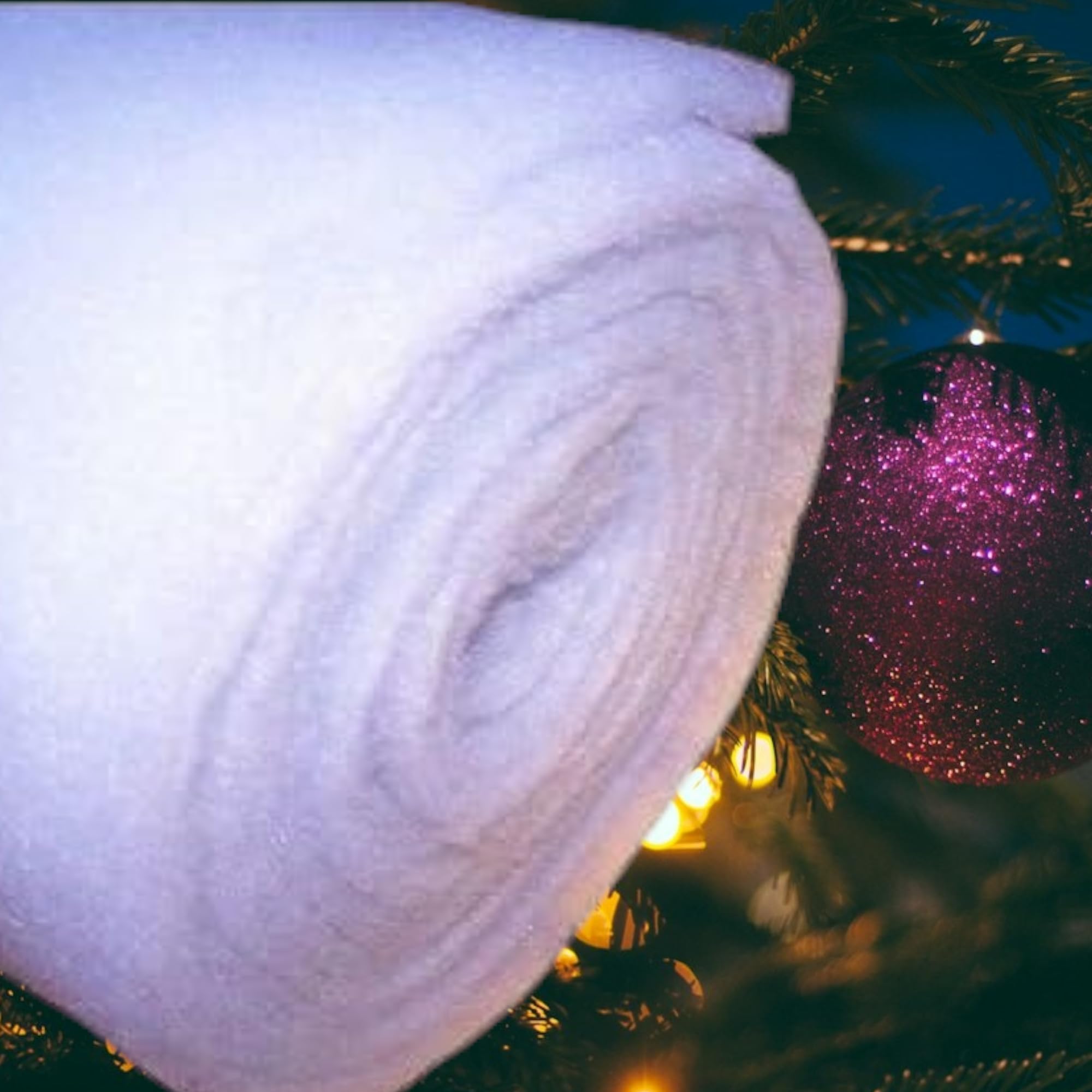 Love Aquatics 16ft Roll of Artificial Fake Snow Christmas Nativity Soft White Blanket