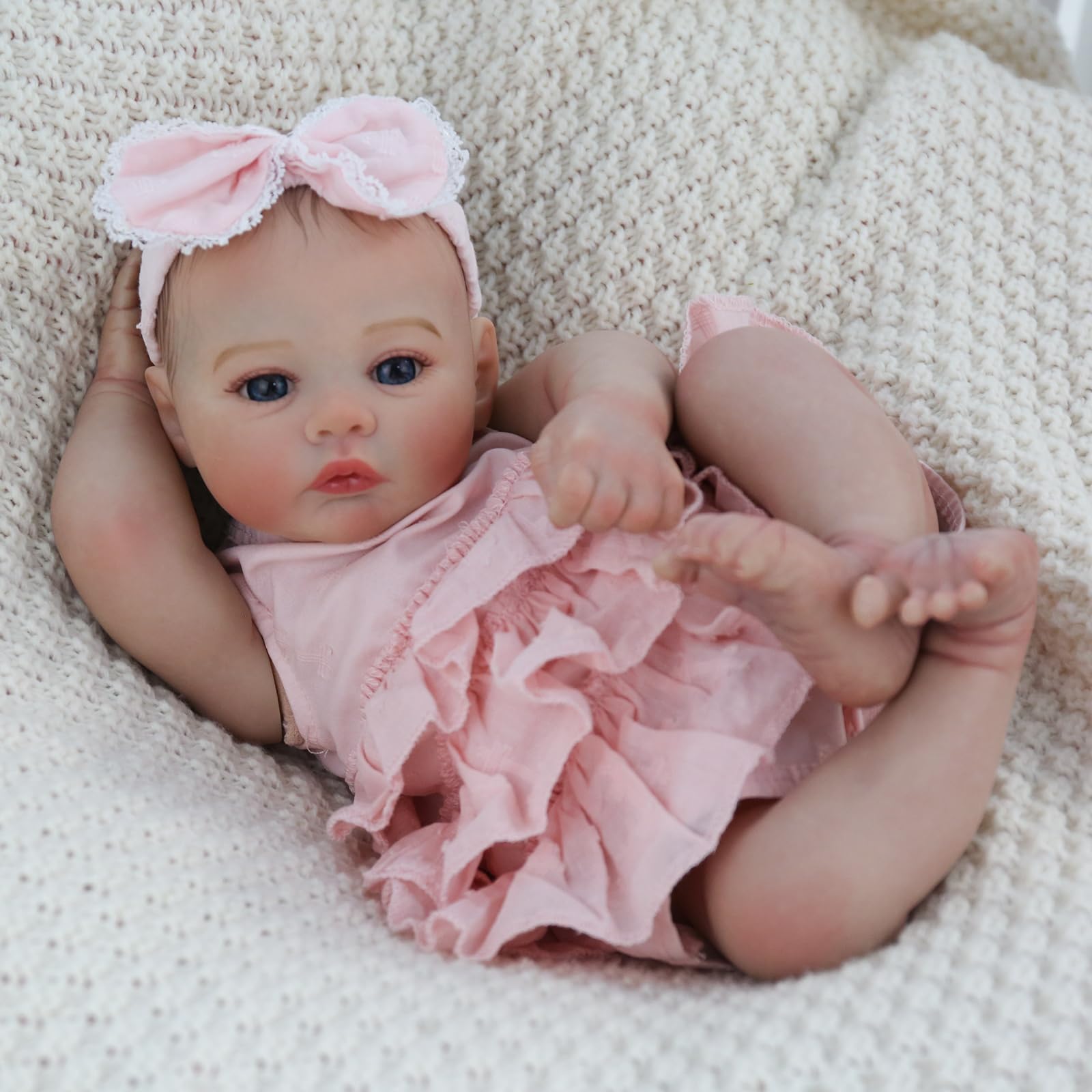 Realistic Reborn Dolls Girl - 18 Inch Lifelike Newborn Eyes Open Doll Real Life with Soft Weighted Body, Advanced Painted Gift Set for Kids Age 3+…