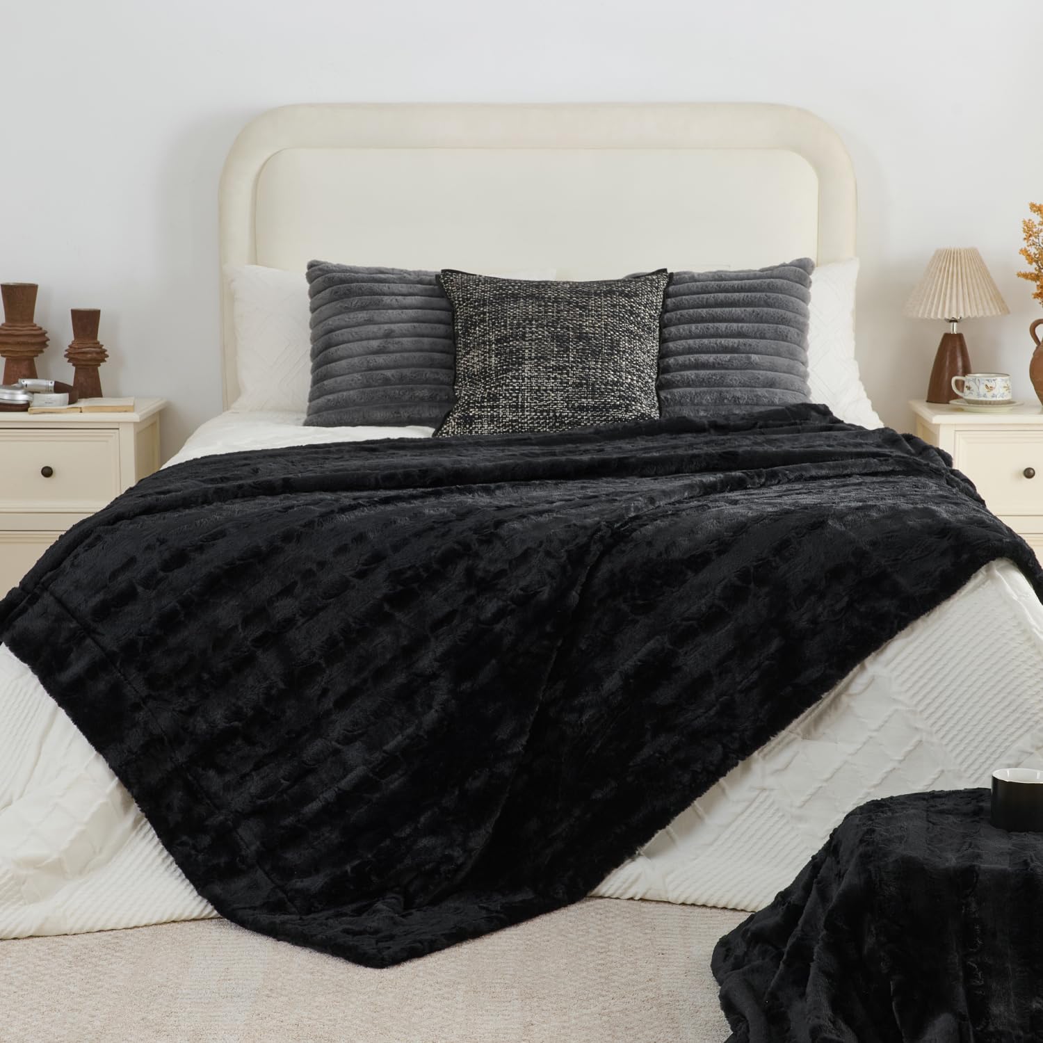 Krifey Black Faux Fur Blanket for Bed, 3D Marble Texture Soft Cozy Fuzzy Plush Thick Warm Blanket, Faux Rabbit Fleece, Christmas Birthday Gifts for Men Dad, Cool Black, 60x80in Image