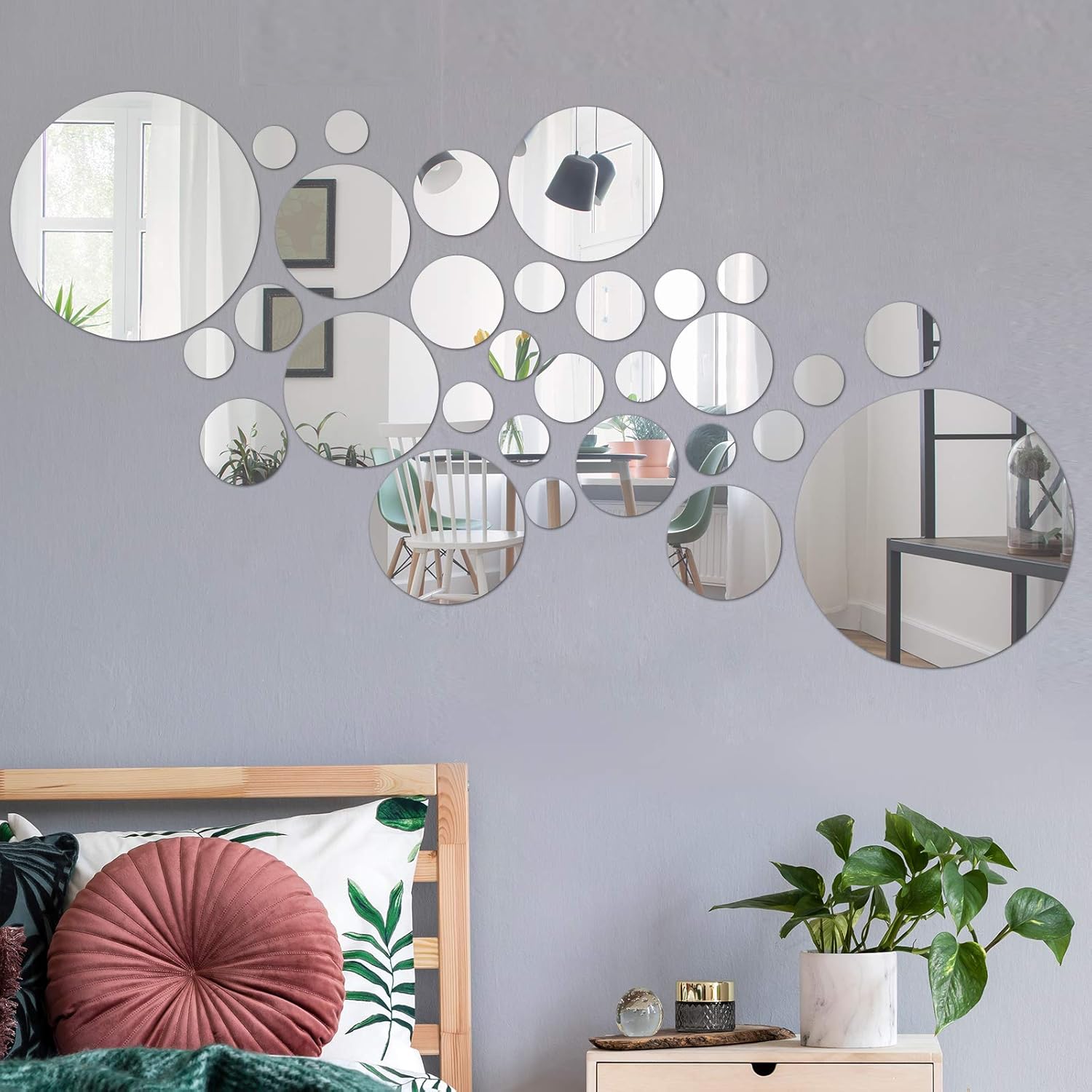 COCIVIVRE Mirror Wall Sticker, Circle DIY Round Wall Stickers for Wall Decoration 30pcs, Reflective Removable Adhesive Acrylic Wall Sticker Decal for Room Bedroom Tiles Aesthetic Wall Decor, Silver