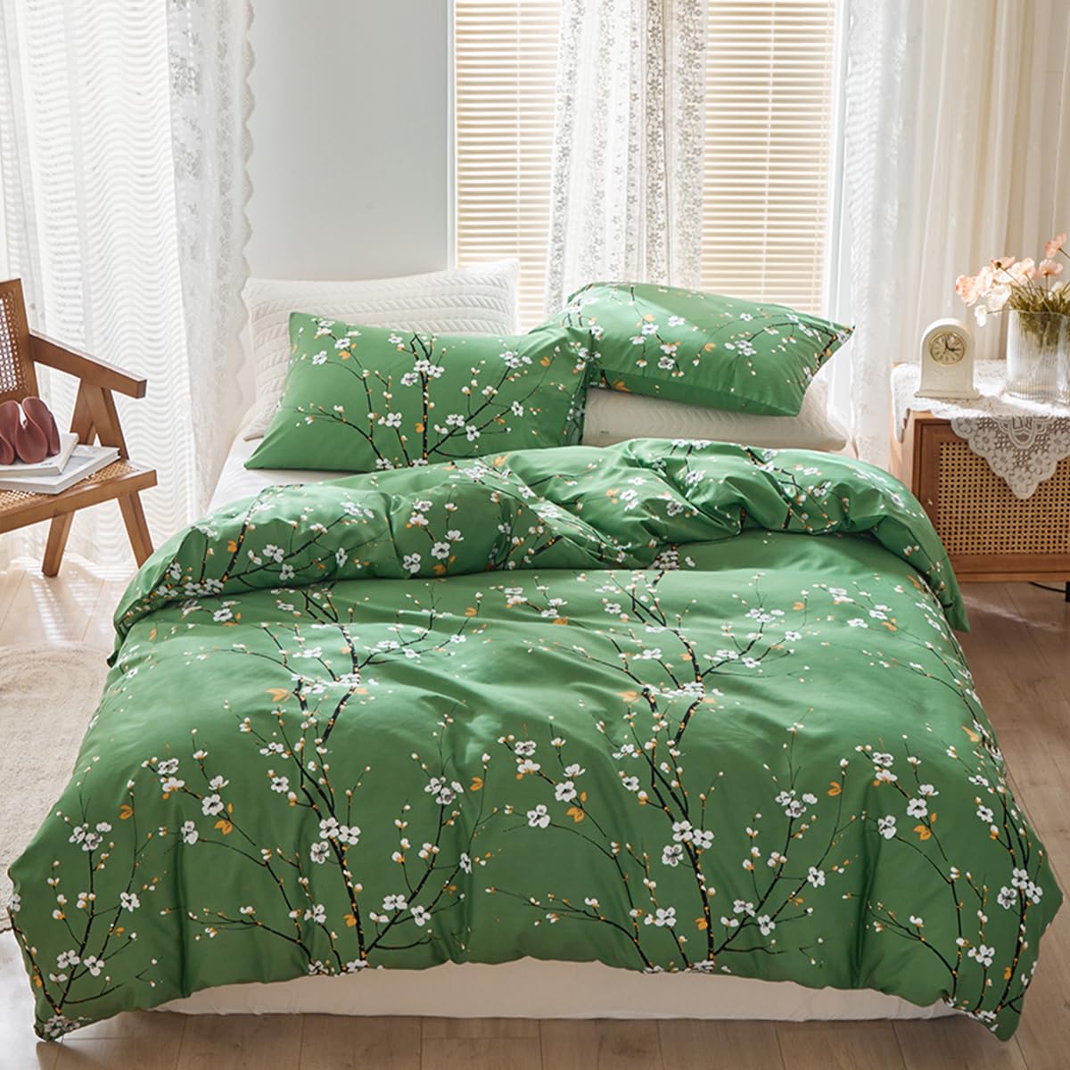STYHO Green Floral Duvet Cover Set Double 3 Pieces Plum Blossom Flower Bedding Set with Pillowcases Soft Reversible Botanical Branch Printed Bedding Quilt Cover with Zipper Closure(Green, Double)