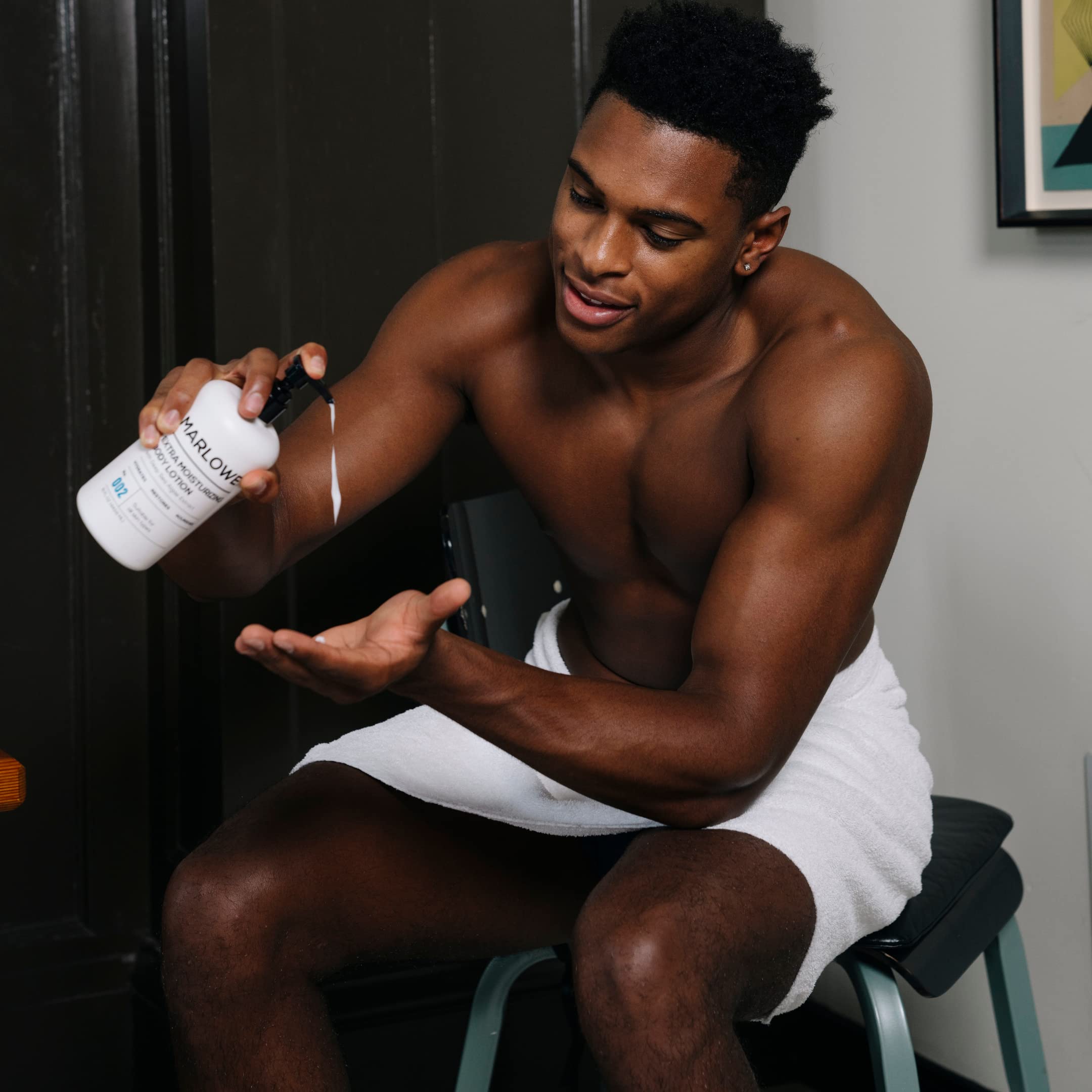 MARLOWE. No. 002 Body Lotion 15 oz Pump, Original, Revitalizing Dry Skin Lotion with Aloe Vera & Amino Acids, Hydrates & Nourishes, Lightly Scented