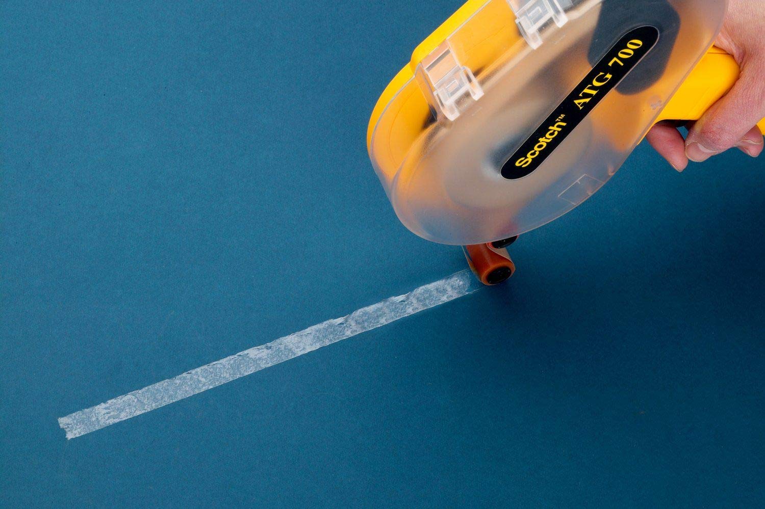 Scotch ATG Adhesive Transfer Tape Gun ATG700, Applicator, Model 19600, Yellow, 9.5 inches x 9.5 inches x 1.5 inches - Image 5