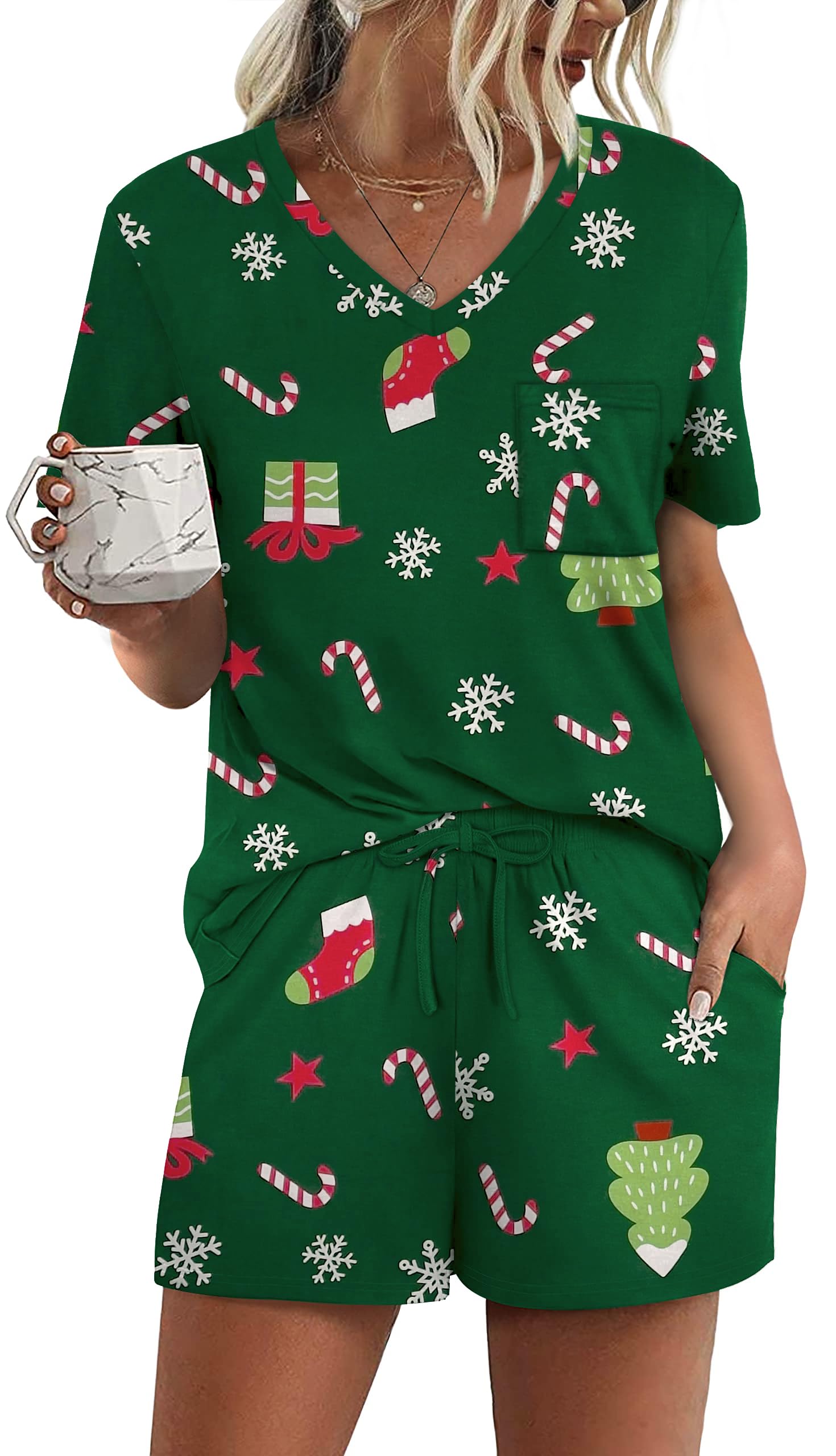 RUBZOOF Christmas Pajamas for Women Shorts Set